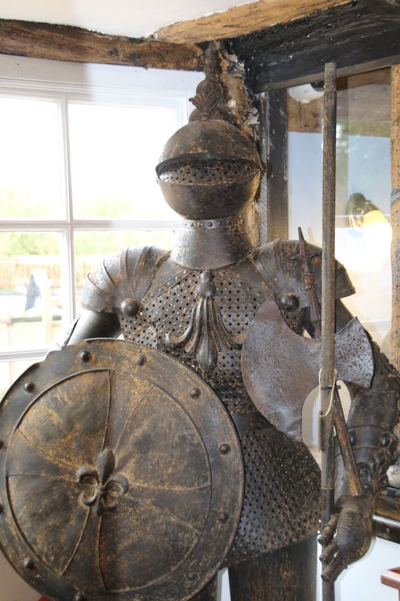 Suit of Armour New Image